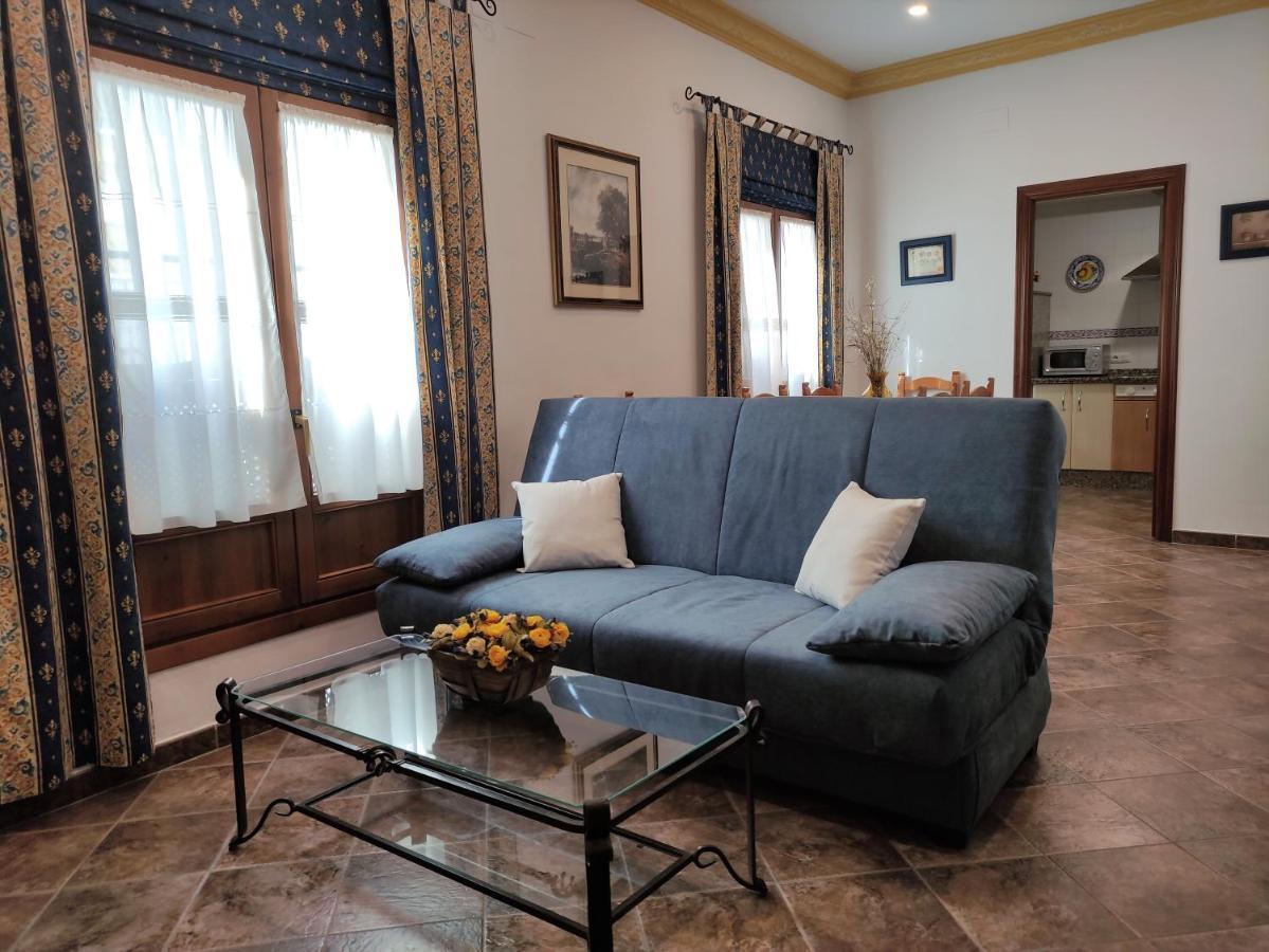 Entretorres. Casa-Duplex En Centro Historico. Apartment การ์โมนา ภายนอก รูปภาพ