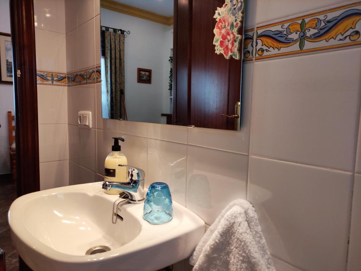 Entretorres. Casa-Duplex En Centro Historico. Apartment การ์โมนา ภายนอก รูปภาพ
