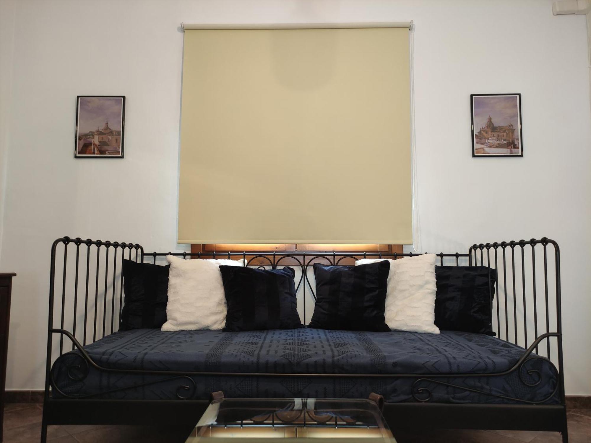 Entretorres. Casa-Duplex En Centro Historico. Apartment การ์โมนา ภายนอก รูปภาพ